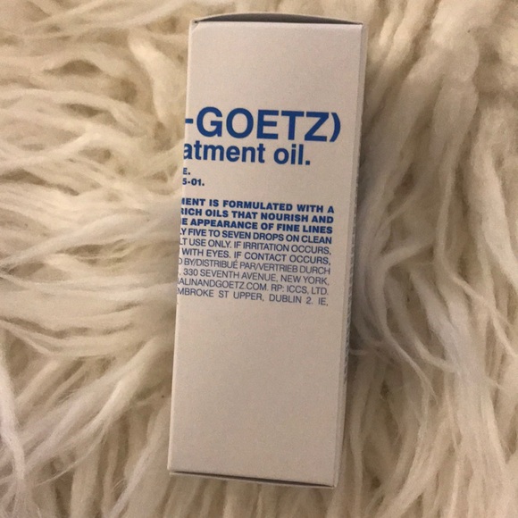 Malin + Goetz recovery treatment oil - Picture 2 of 4